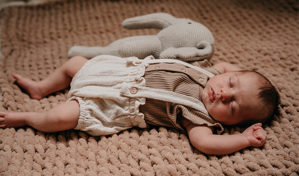 Newborn shoot (in studio)